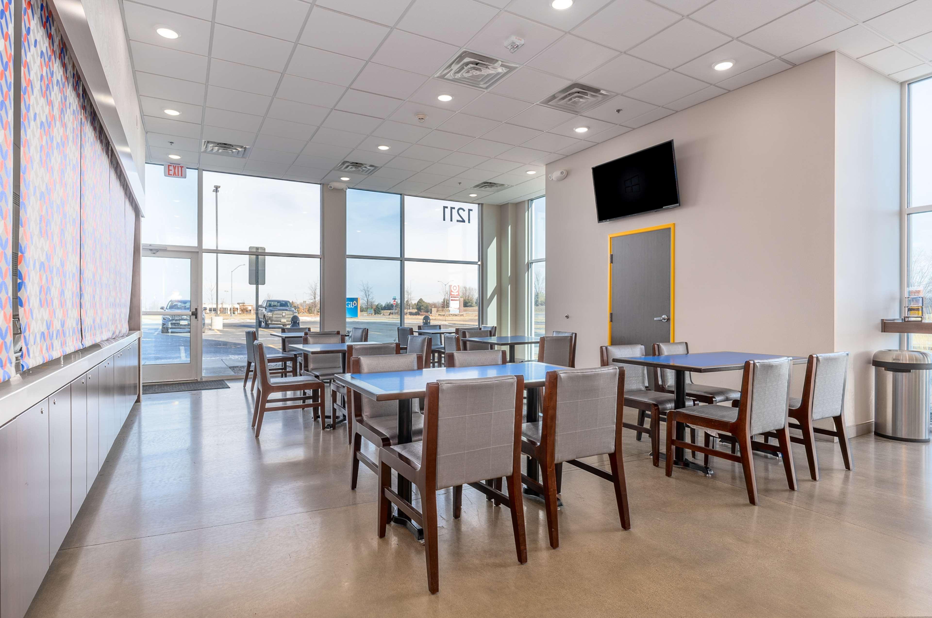 Glo Best Western Dawley Farms In Sioux Falls Esterno foto