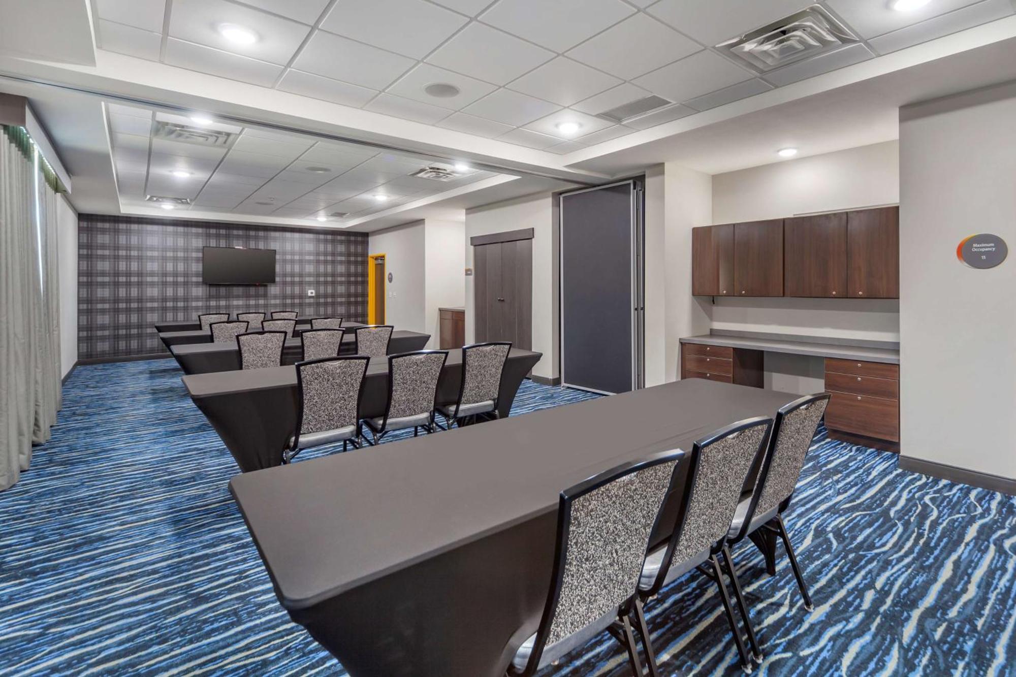 Glo Best Western Dawley Farms In Sioux Falls Esterno foto